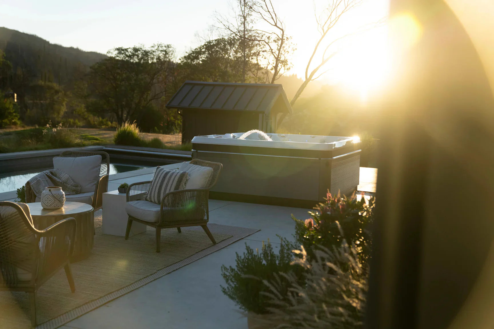 What Are the Best Hot Tub Brands? A Buyerās Guide to Choosing the Right Spa.