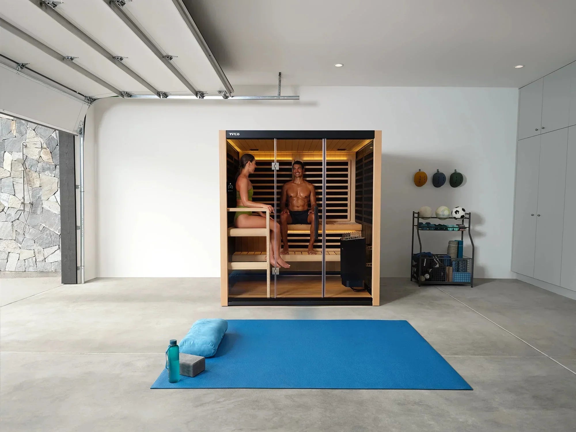 Infrared Vs Traditional Saunas: What's the Difference?