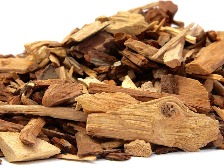 Big Green Egg Hickory Wood Chips - Leisure Time Inc.