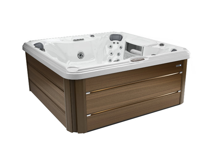 Chelsee 7 Person Hot Tub
