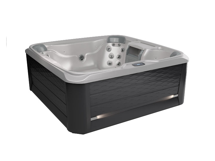 McKinley 7 Person Hot Tub