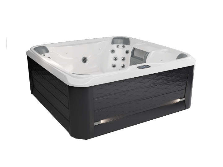McKinley 7 Person Hot Tub