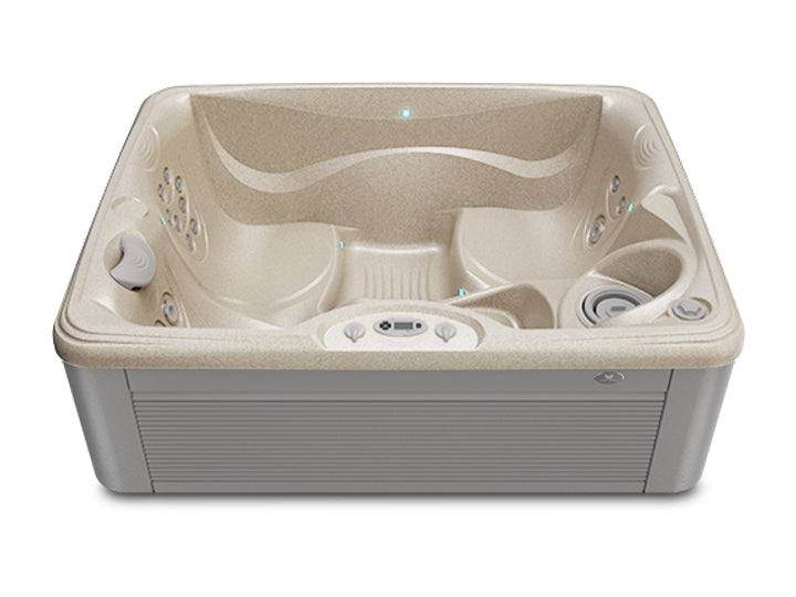 Celio 3 Person Hot Tub