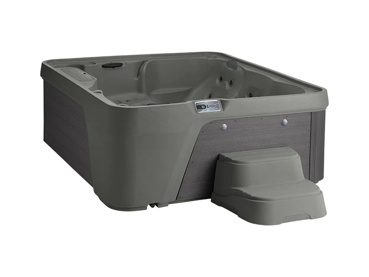 Excursion 5 Person Hot Tub