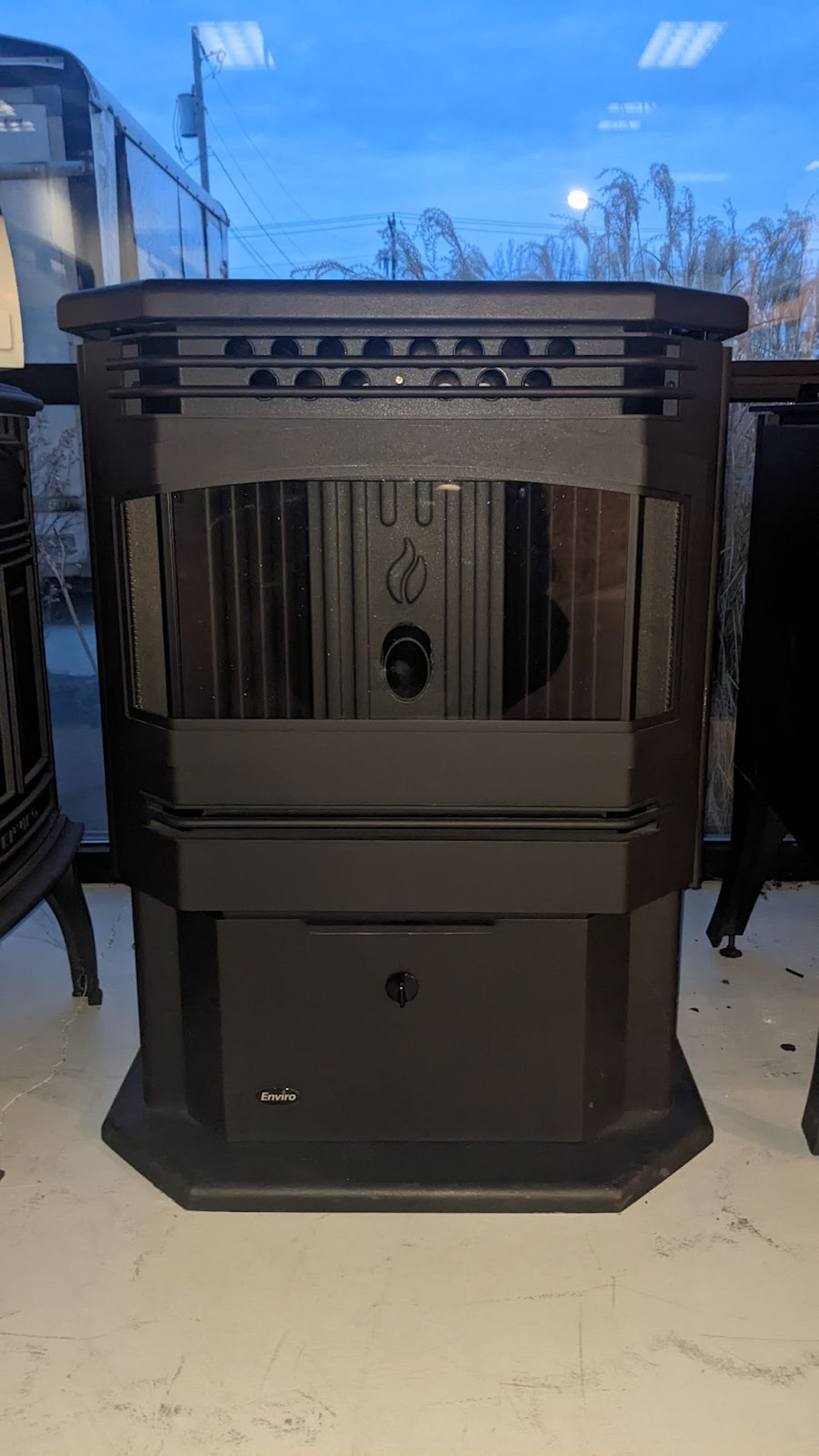 Meridian Steel Pellet Freestanding Stove