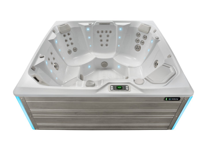 Flash 7 Person Hot Tub