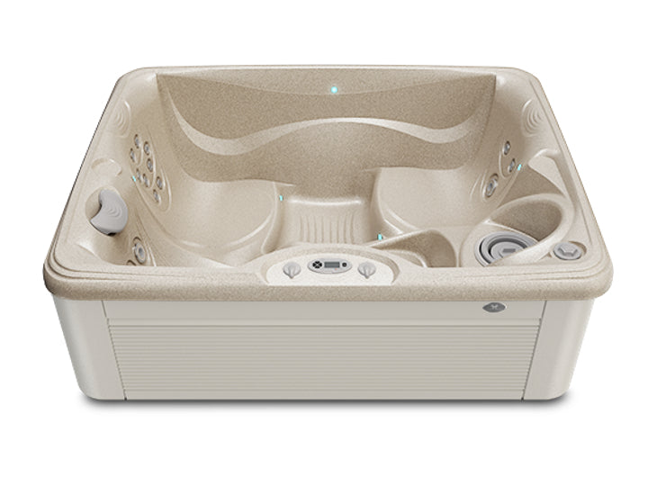 Celio 3 Person Hot Tub
