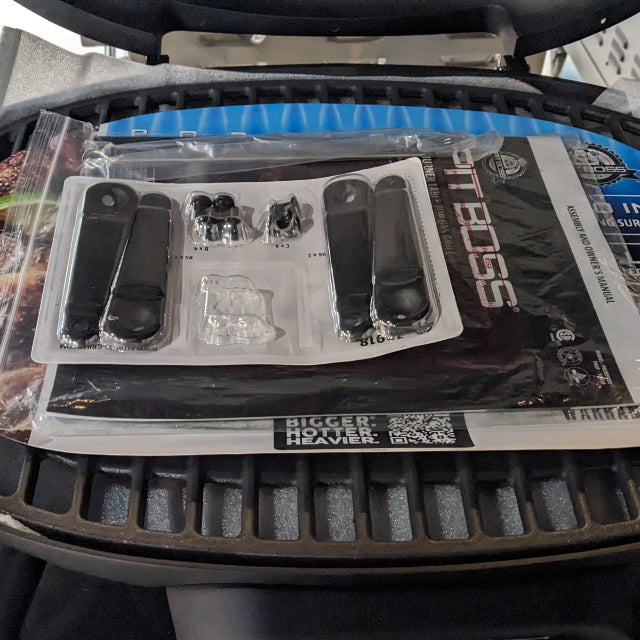 Pit Boss 2 Burner Portable Grill