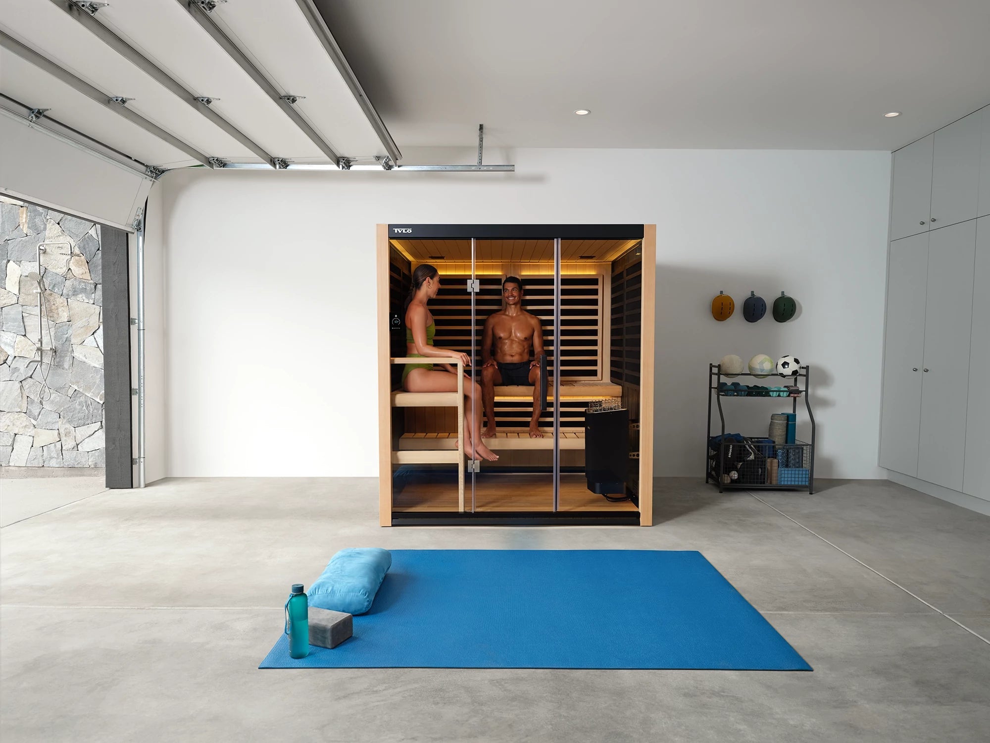 Infrared Vs Traditional Saunas: What's the Difference?
